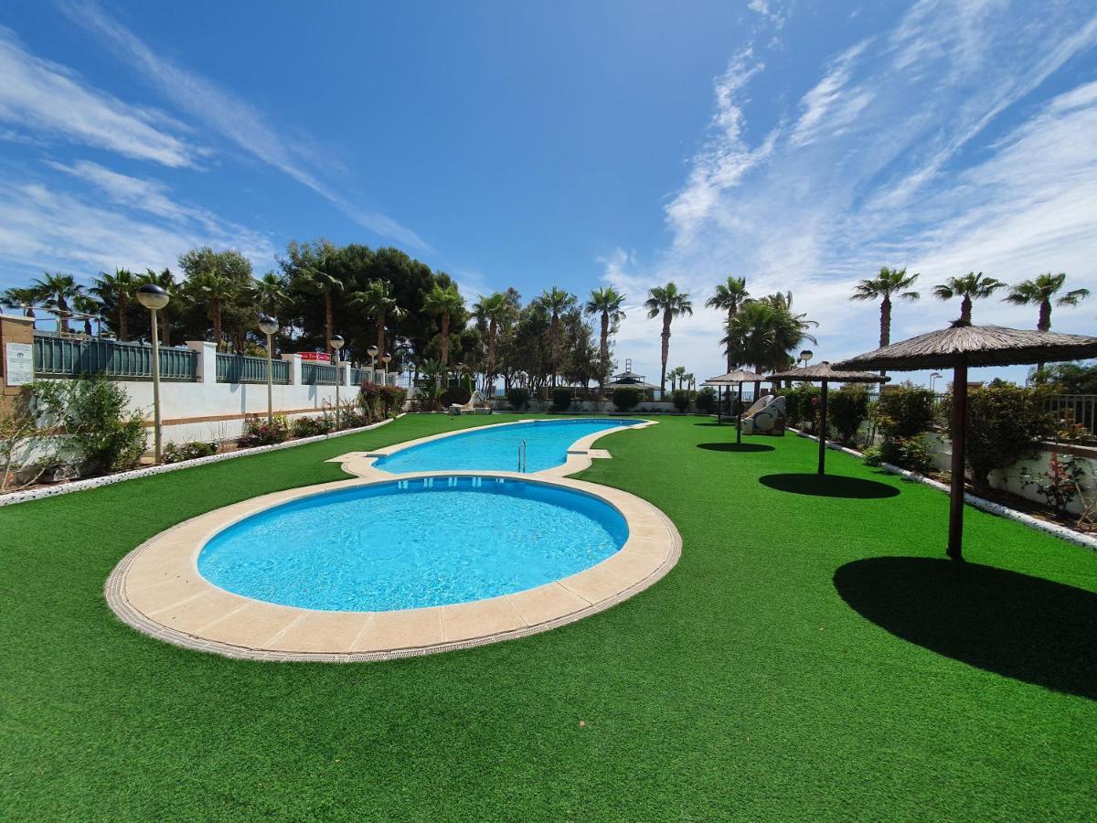 אורופסה דל מר Apartamento Acapulco Holiday מראה חיצוני תמונה