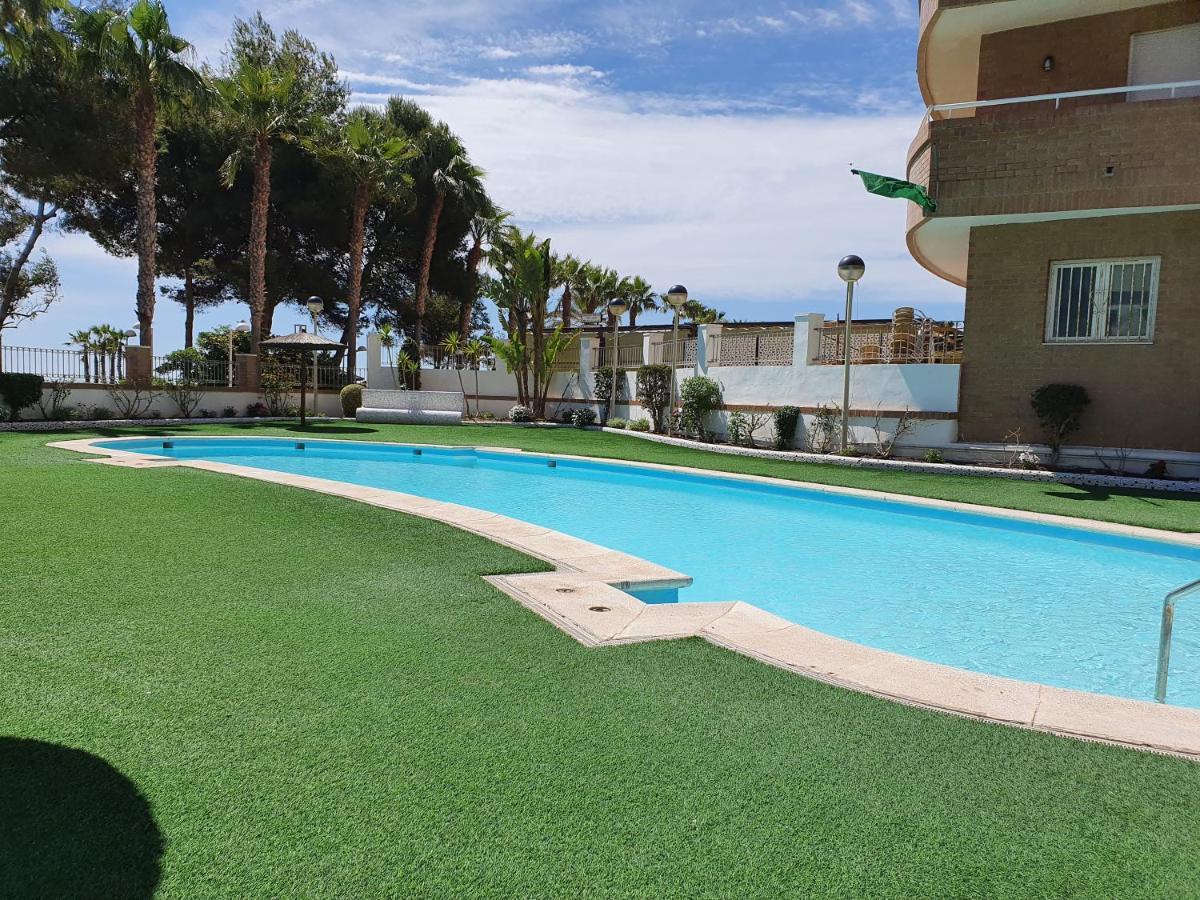 אורופסה דל מר Apartamento Acapulco Holiday מראה חיצוני תמונה