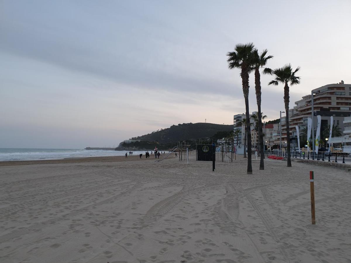 אורופסה דל מר Apartamento Acapulco Holiday מראה חיצוני תמונה